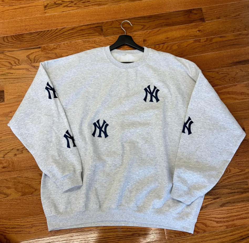 NY Yankee 5 Spot Crewneck