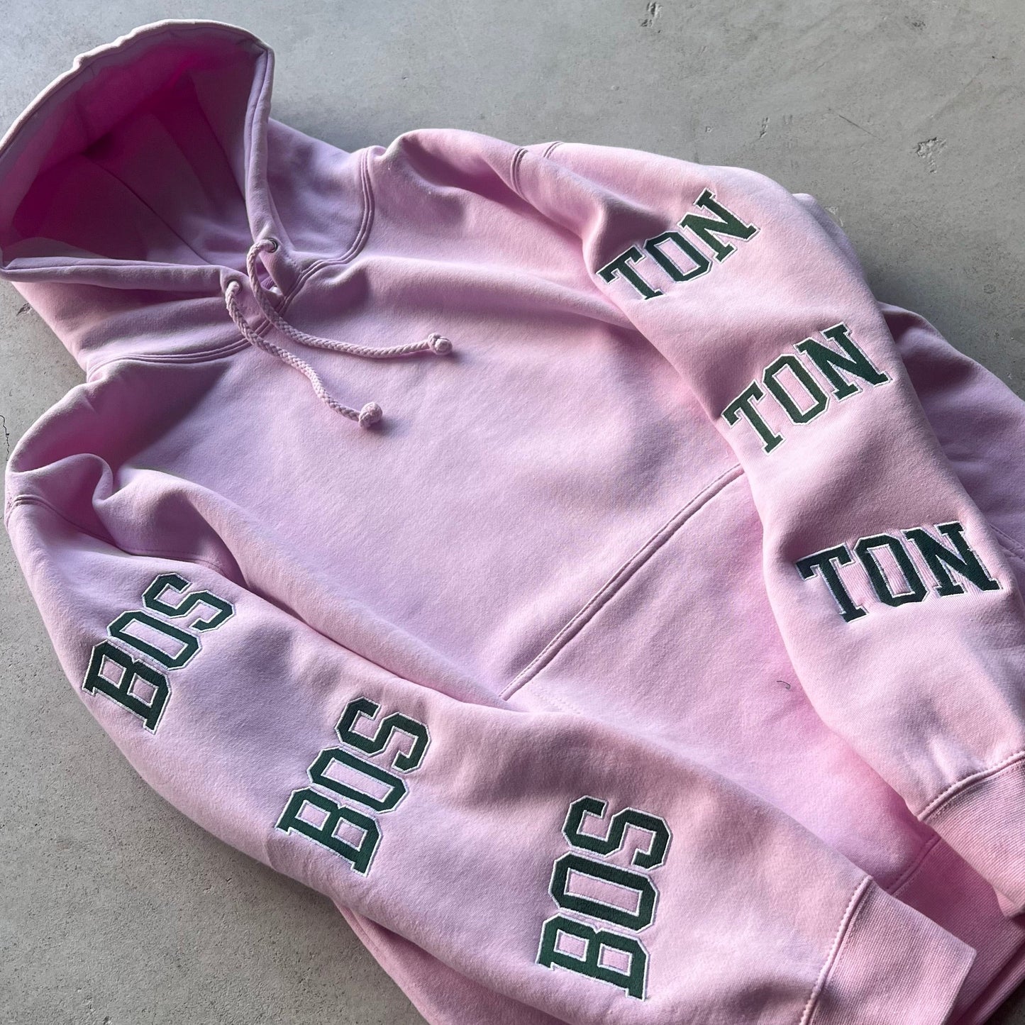 Boston Hoodie embroidered -Pink ( Green / White embroidery thread )